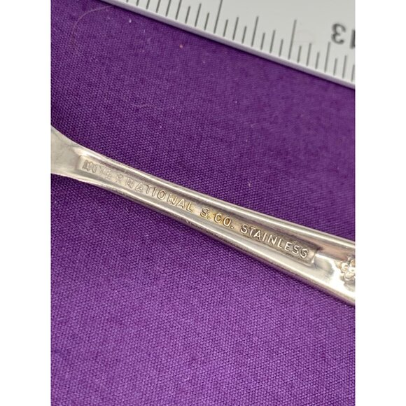 International Co Stainless Flatware 15 Pc Set Radiant Rose - Picture 5 of 7